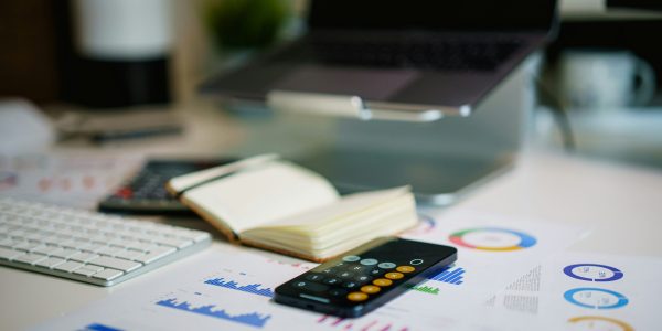 How much does custom software development cost in 2026